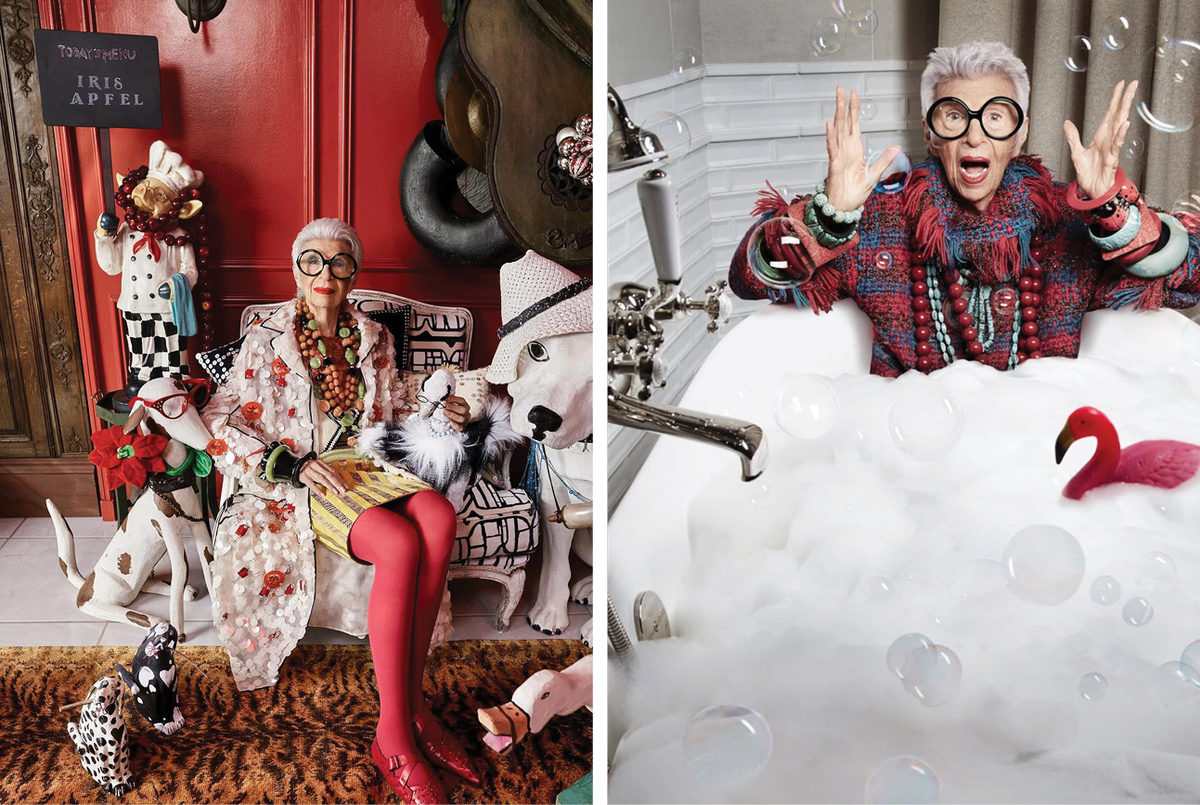 Dve fotografie Iris Apfel: v kresle medzi figúrkami a vo vani plnej peny